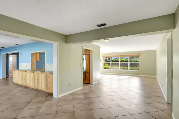 $5,250 | 1753 West Terrace Drive, Lake Worth Beach, FL 33460