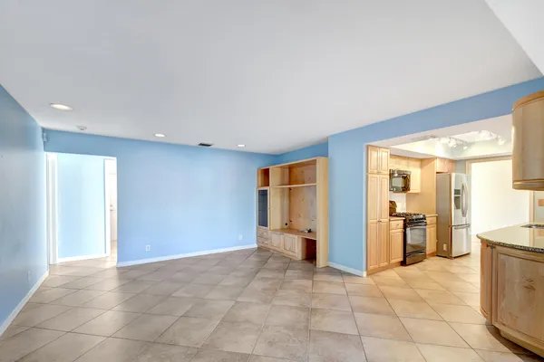 $5,250 | 1753 West Terrace Drive, Lake Worth Beach, FL 33460