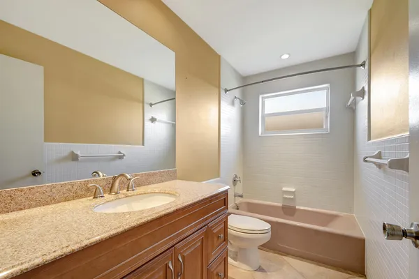 $5,250 | 1753 West Terrace Drive, Lake Worth Beach, FL 33460