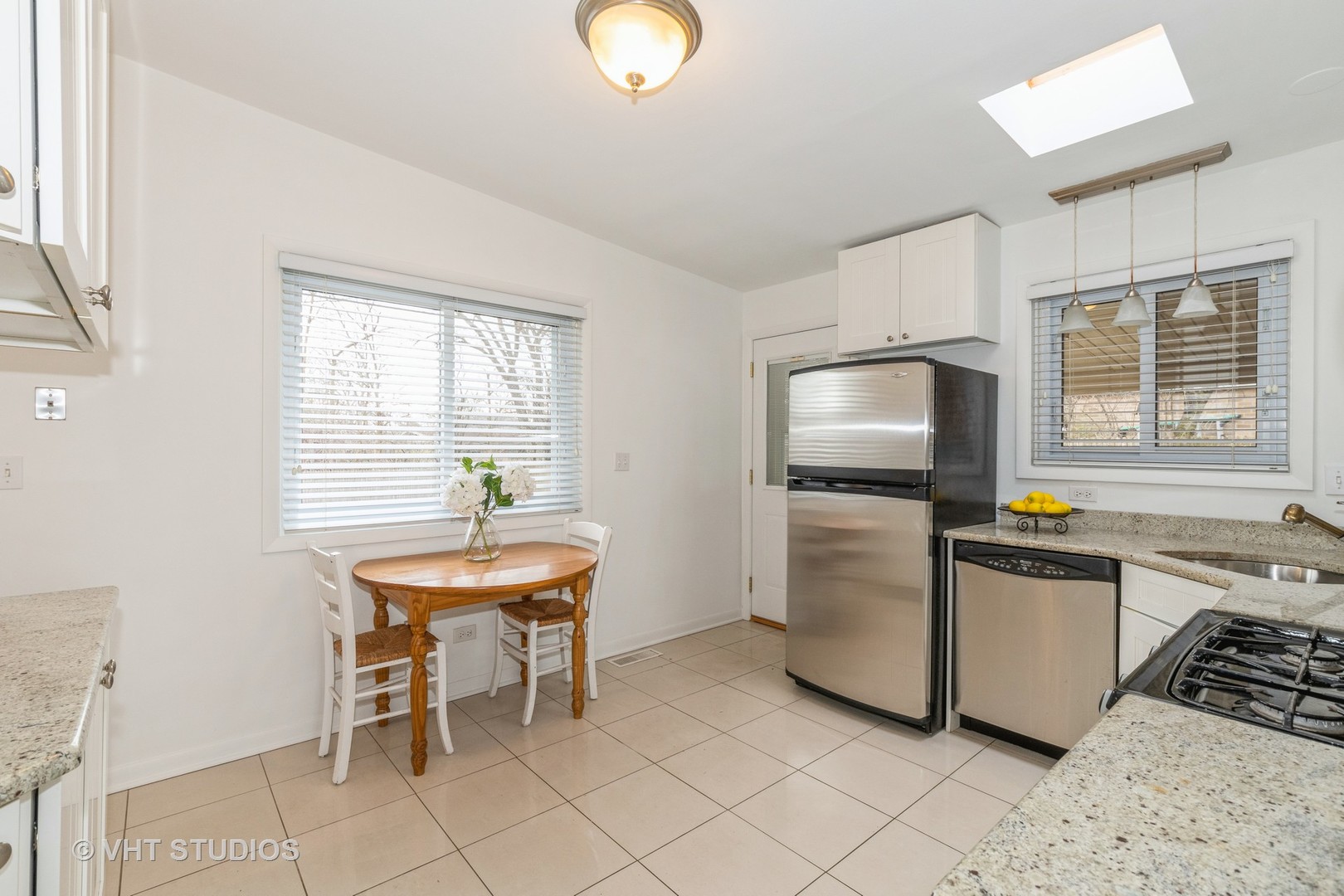 835 Virginia Road Highland Park, IL 60035 - Photo 6 of 18