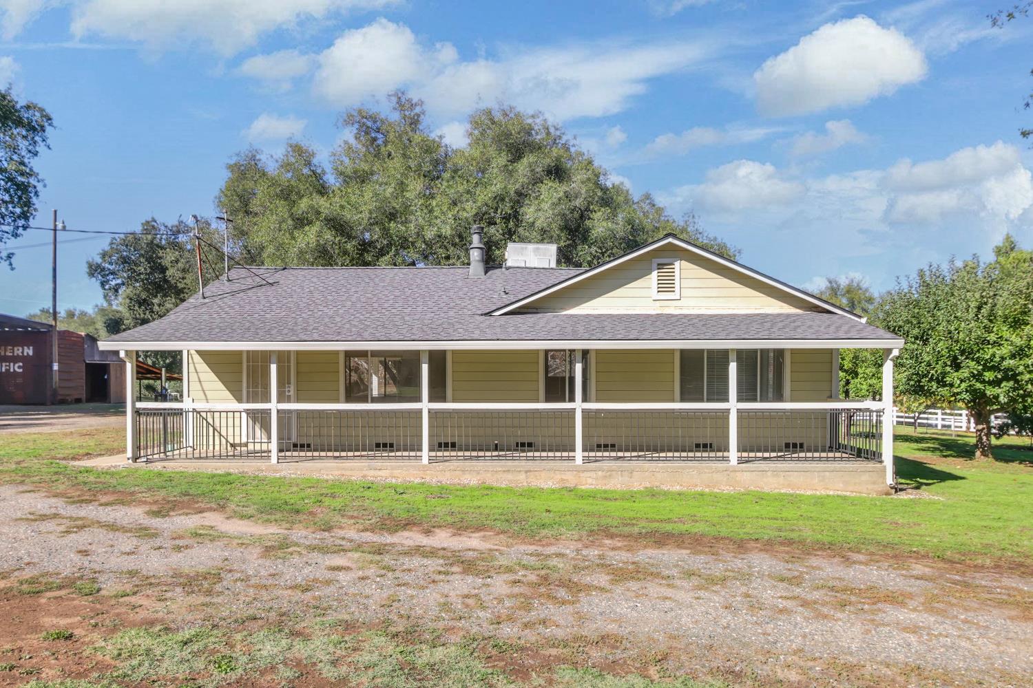 3140 Brennans Road Loomis, CA 95650 - Photo 14 of 45 a view of outdoor space yard and porch