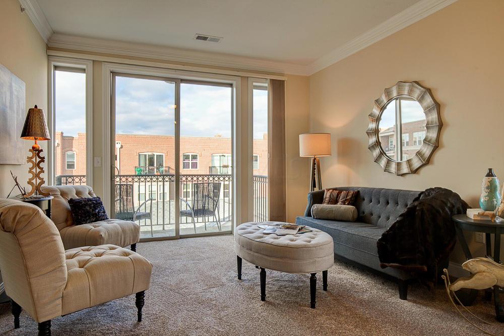 960 Perry Street, Unit 303 Columbus, OH 43215 - Photo 2 of 24