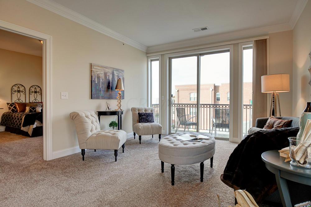 960 Perry Street, Unit 303 Columbus, OH 43215 - Photo 3 of 24