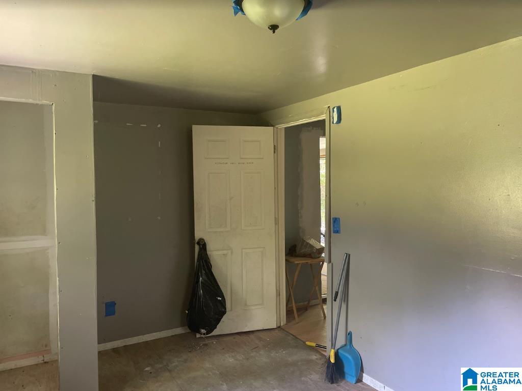 2041 Cunningham Street Birmingham, AL 35217 - Photo 11 of 14