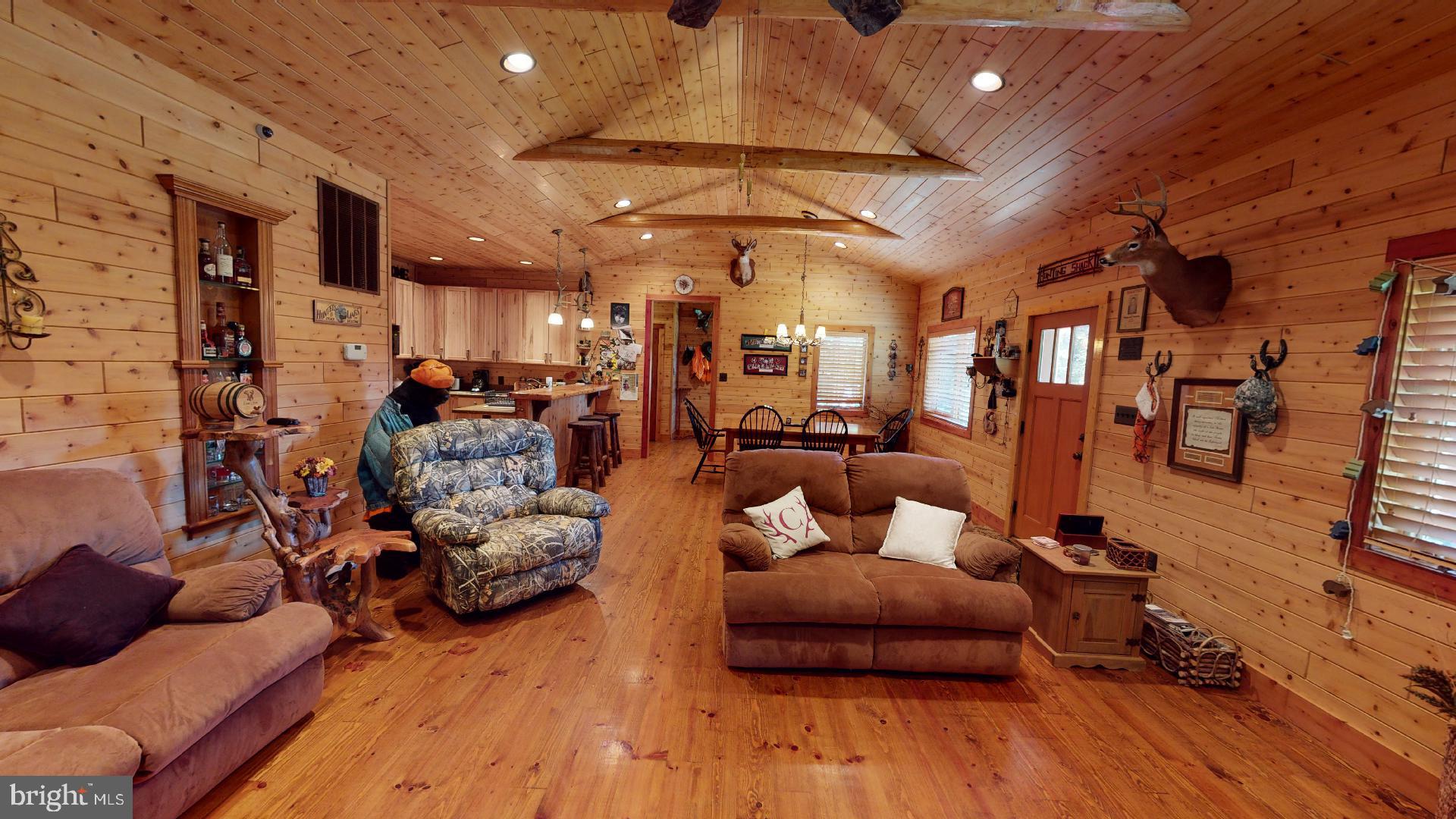 14614 Snake Castle Road Sumerduck, VA 22742 - Photo 28 of 103 family room
