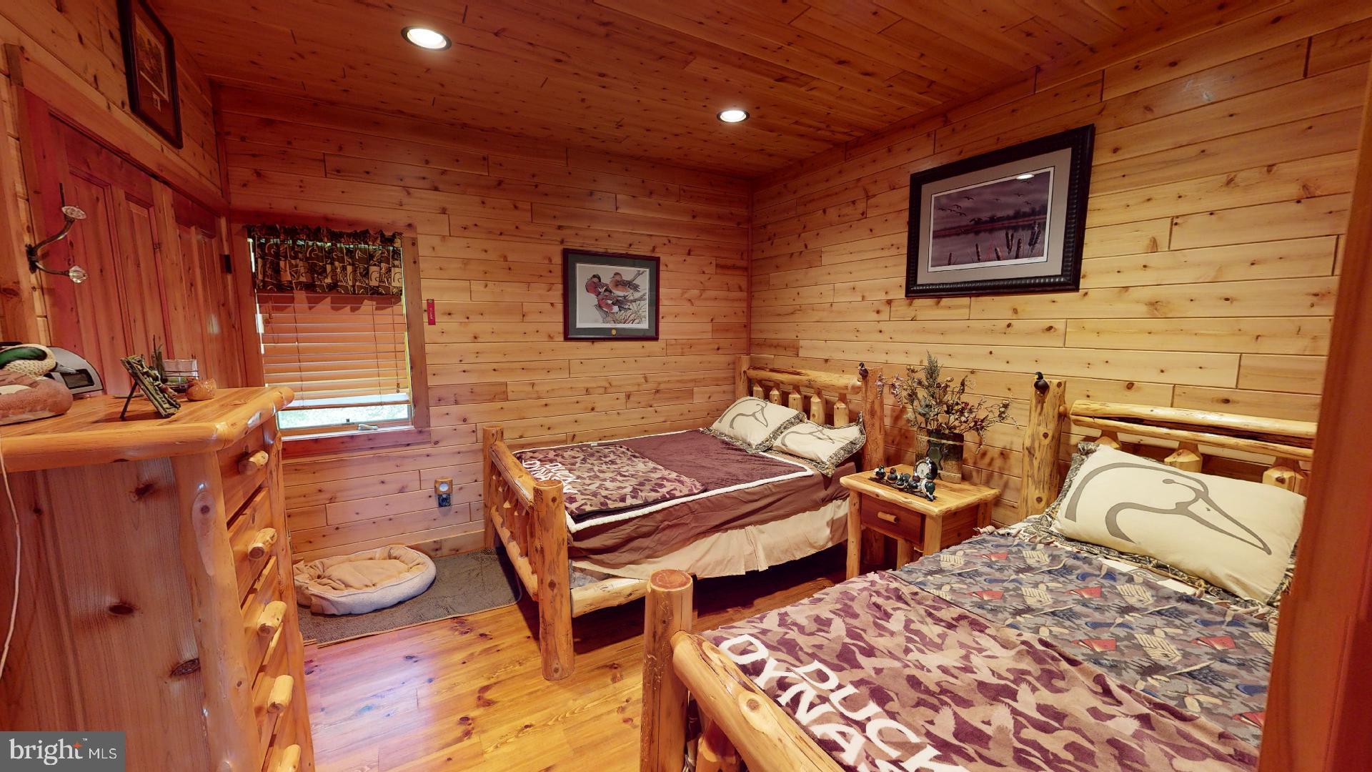 14614 Snake Castle Road Sumerduck, VA 22742 - Photo 37 of 103 second bedroom