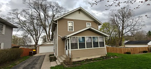 $184,900 | 2832 19th Street, Rockford, IL 61109