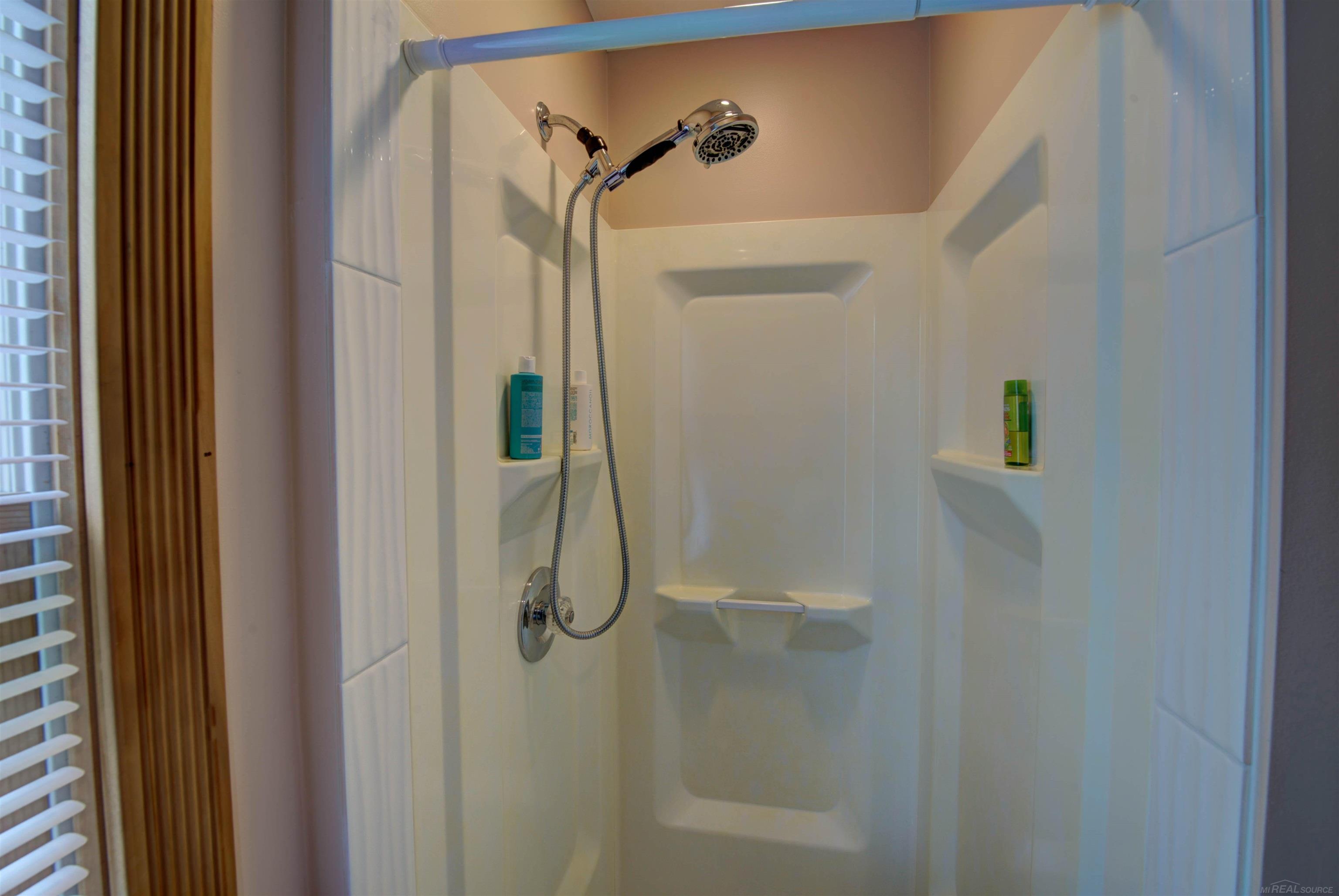6625 Lakeshore Road Lakeport, MI 48059 - Photo 45 of 59