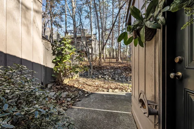 a view of a hallway with workspace