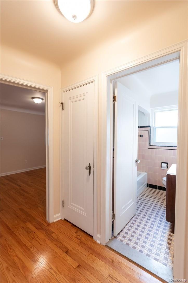 4160 Harvard Road Detroit, MI 48224 - Photo 20 of 34 4160Harvard-109.jpg