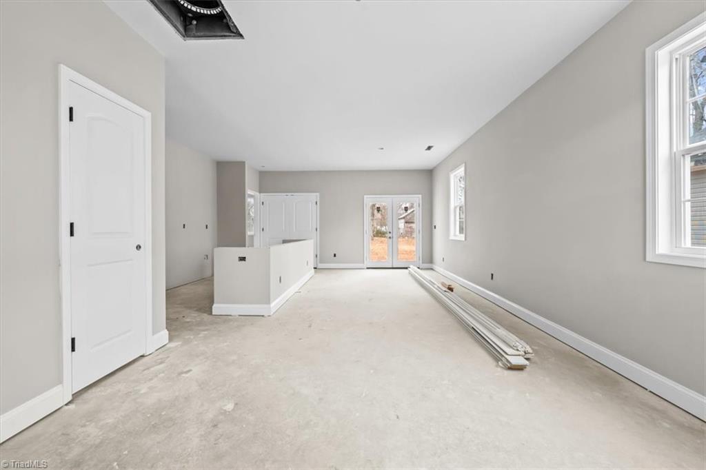1008 Grace Street High Point, NC 27260 - Photo 5 of 17 Gallery Image 5