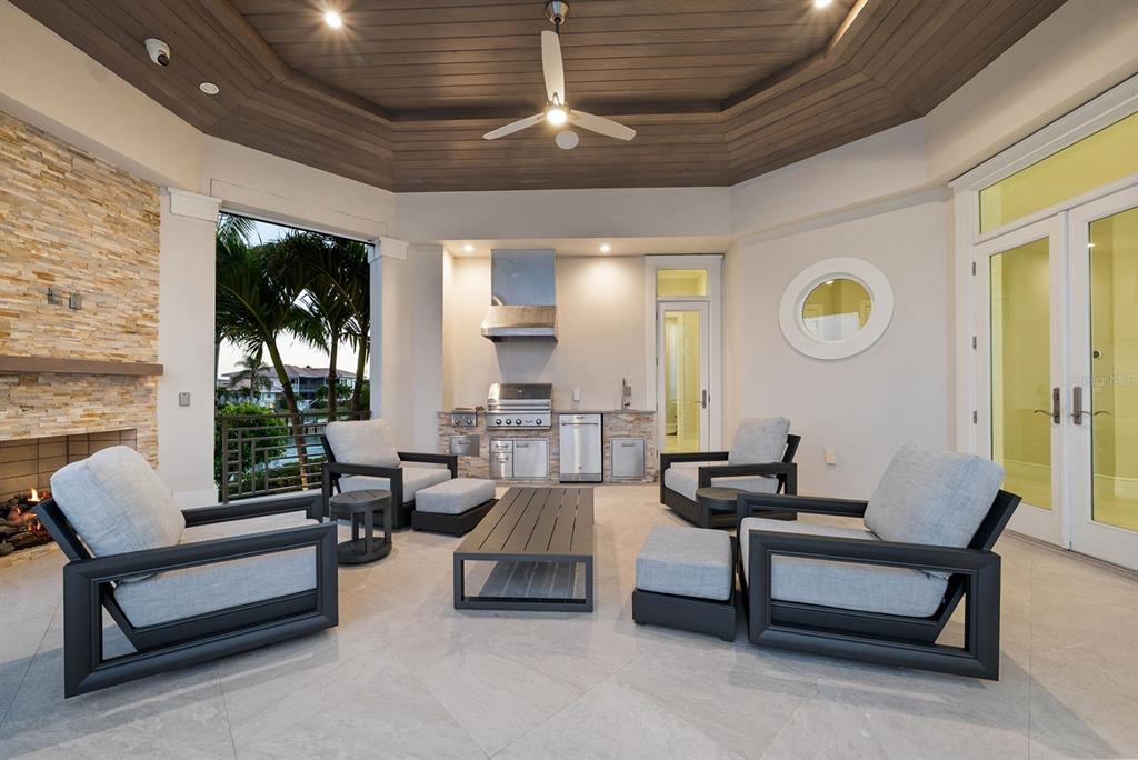 600 Putter Lane Longboat Key, FL 34228 - Photo 40 of 44