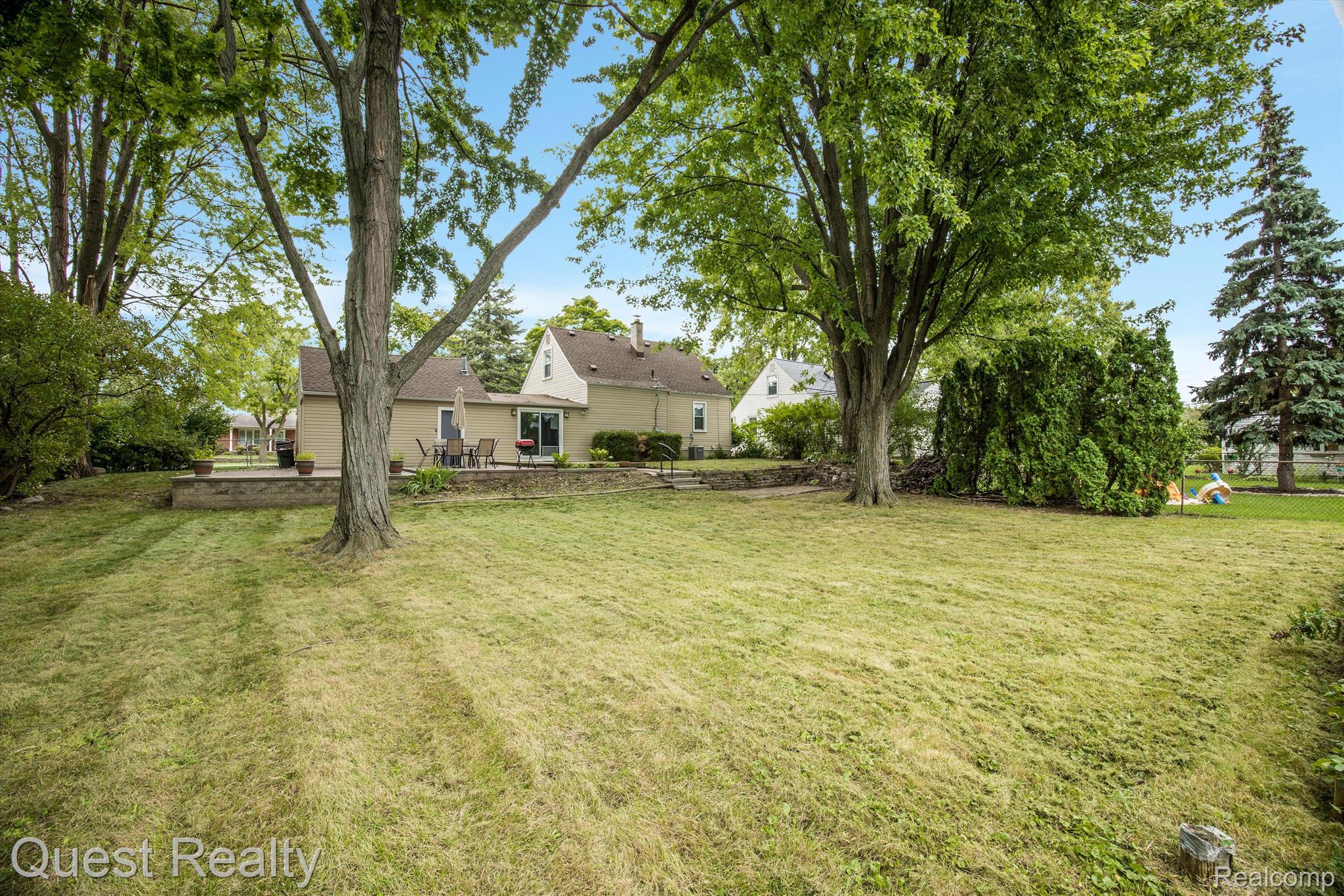 3403 Durham Road Royal Oak, MI 48073 - Photo 30 of 31 Gallery Image 30