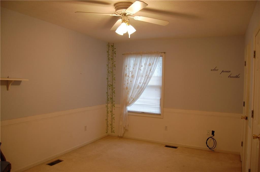 473 Ridgeview Circle East, Unit 473 Springfield, OH 45504 - Photo 10 of 14