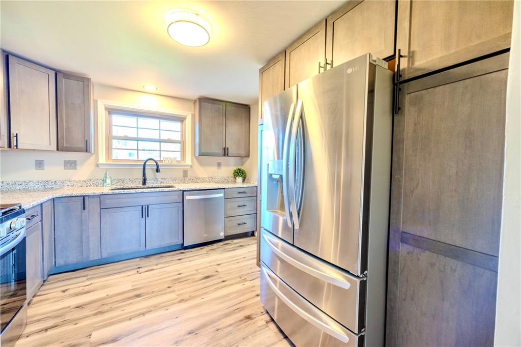 384 Union Street Uniontown, PA 15401 - Photo 10 of 31