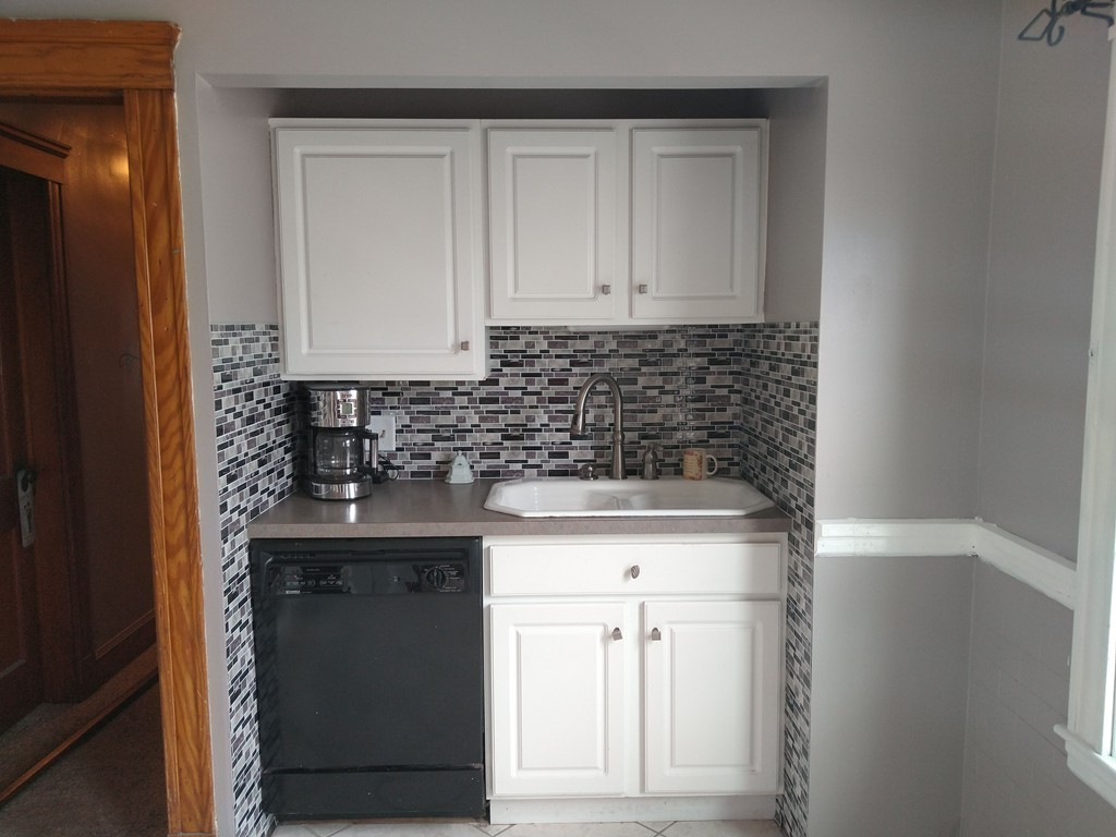 40 Valley Street Malden, MA 02148 - Photo 4 of 9
