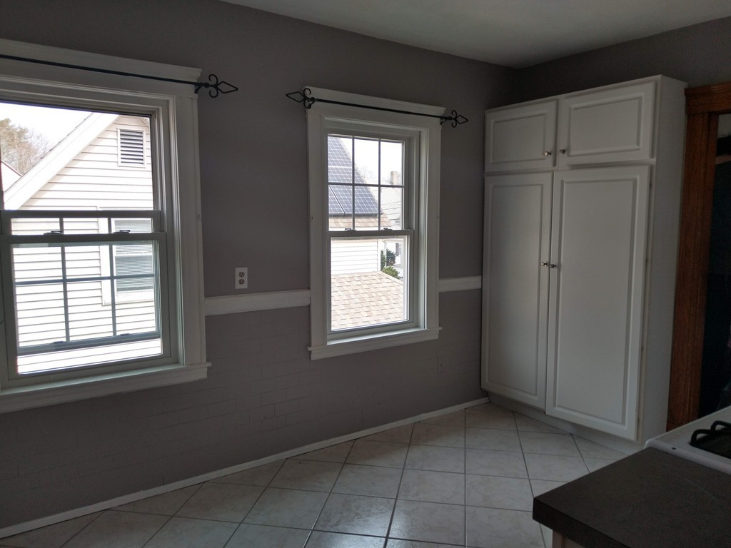 40 Valley Street Malden, MA 02148 - Photo 5 of 9