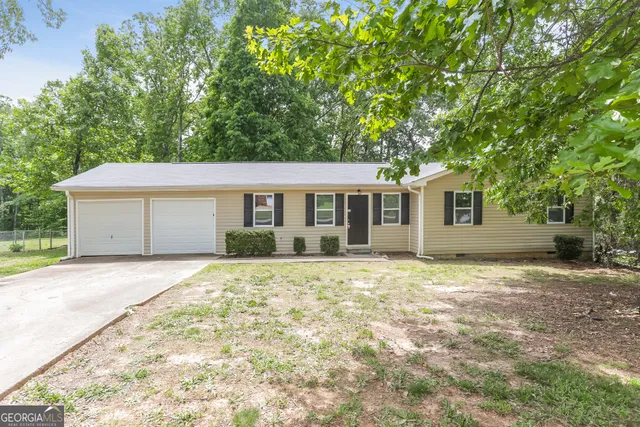 $1,590 | 5819 South Quail Drive, Douglasville, GA 30135