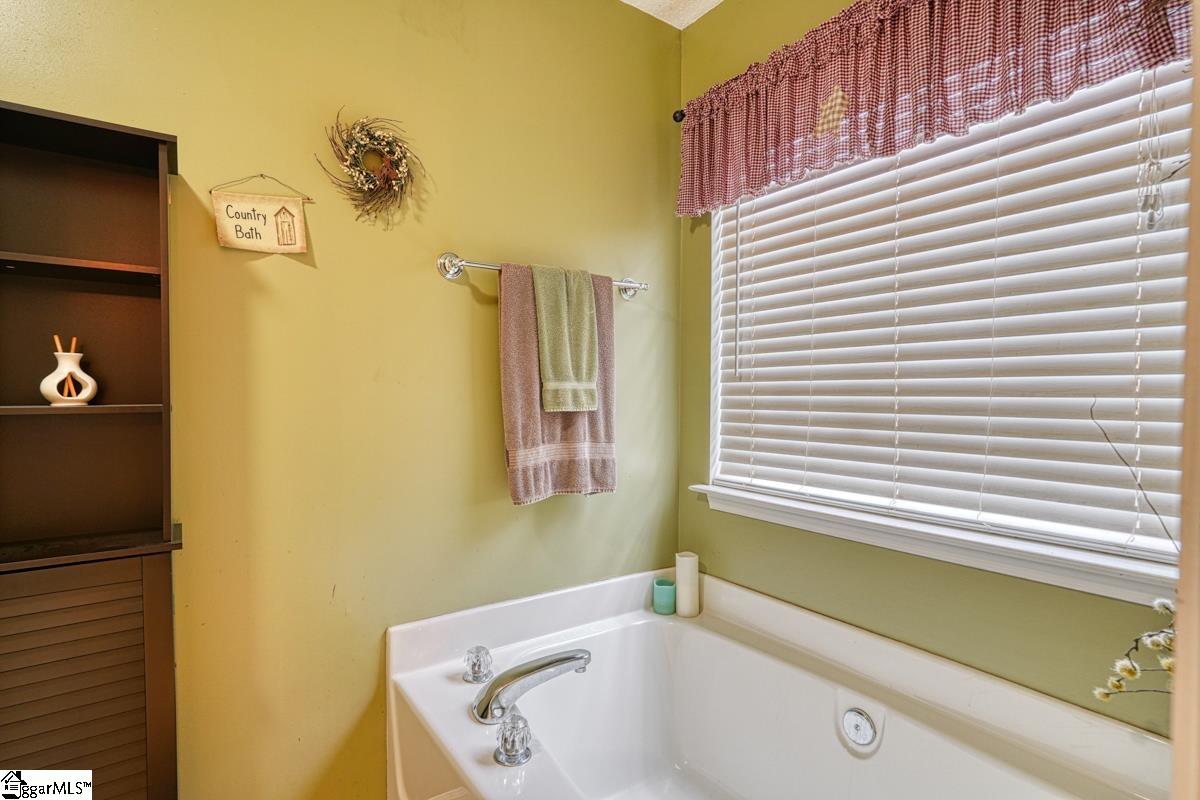 259 Bethany Court Inman, SC 29349 - Photo 17 of 23