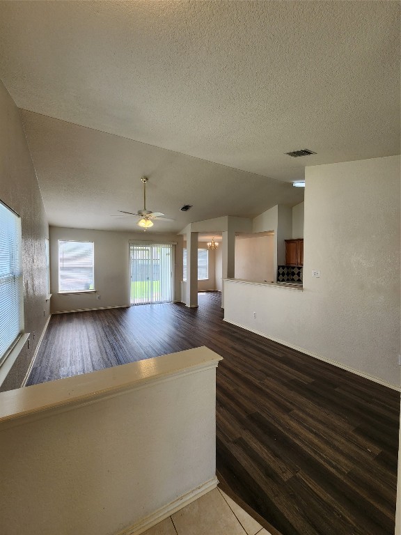 111 Prairie Springs Cove Georgetown, TX 78626 - Photo 4 of 27