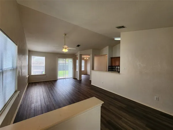 $1,600 | 111 Prairie Springs Cove, Georgetown, TX 78626