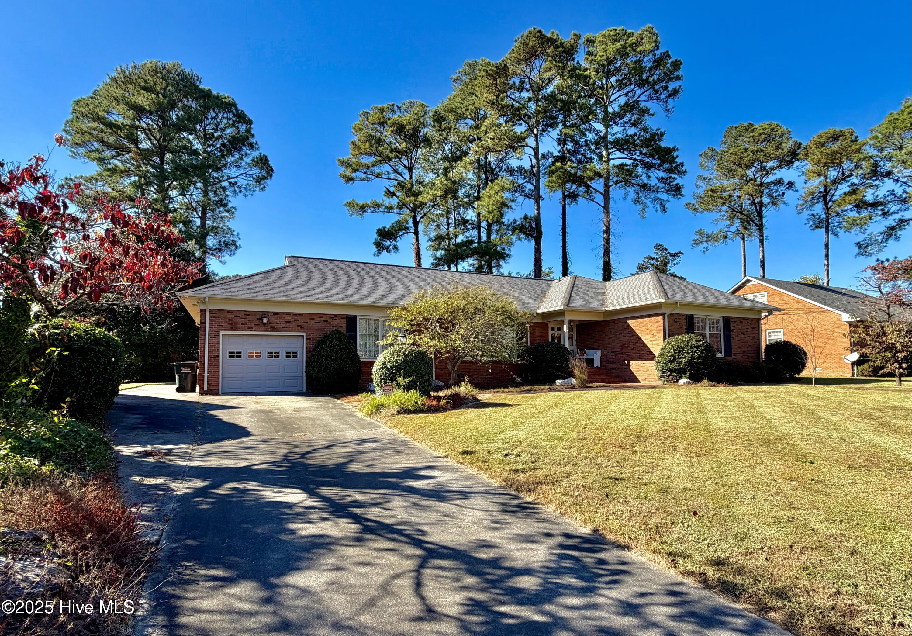 1602 St Andrews Place Kinston, NC 28504 - Photo 2 of 63 IMG_1425