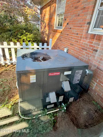 $269,900 | 1602 St Andrews Place, Kinston, NC 28504