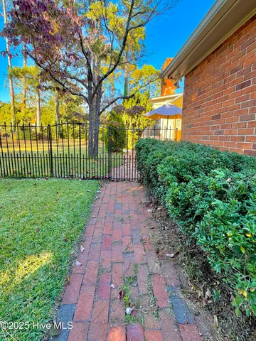 $269,900 | 1602 St Andrews Place, Kinston, NC 28504