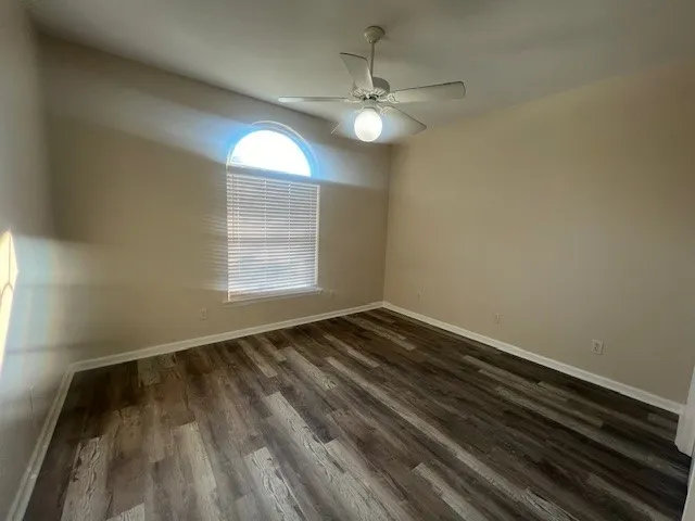 $1,600 | 322 Stone Mill Drive, Brunswick, GA 31520