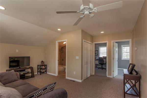 34 Teed Road Holbrook, MA 02343 - Photo 9 of 17 Gallery Image 9