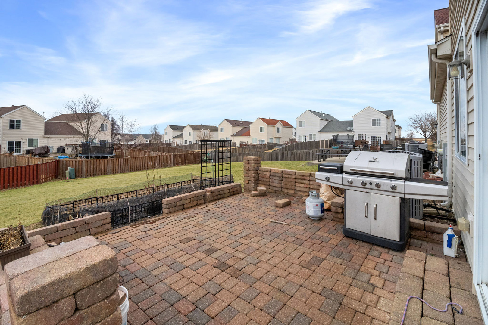 820 Daniel Drive Minooka, IL 60447 - Photo 2 of 17