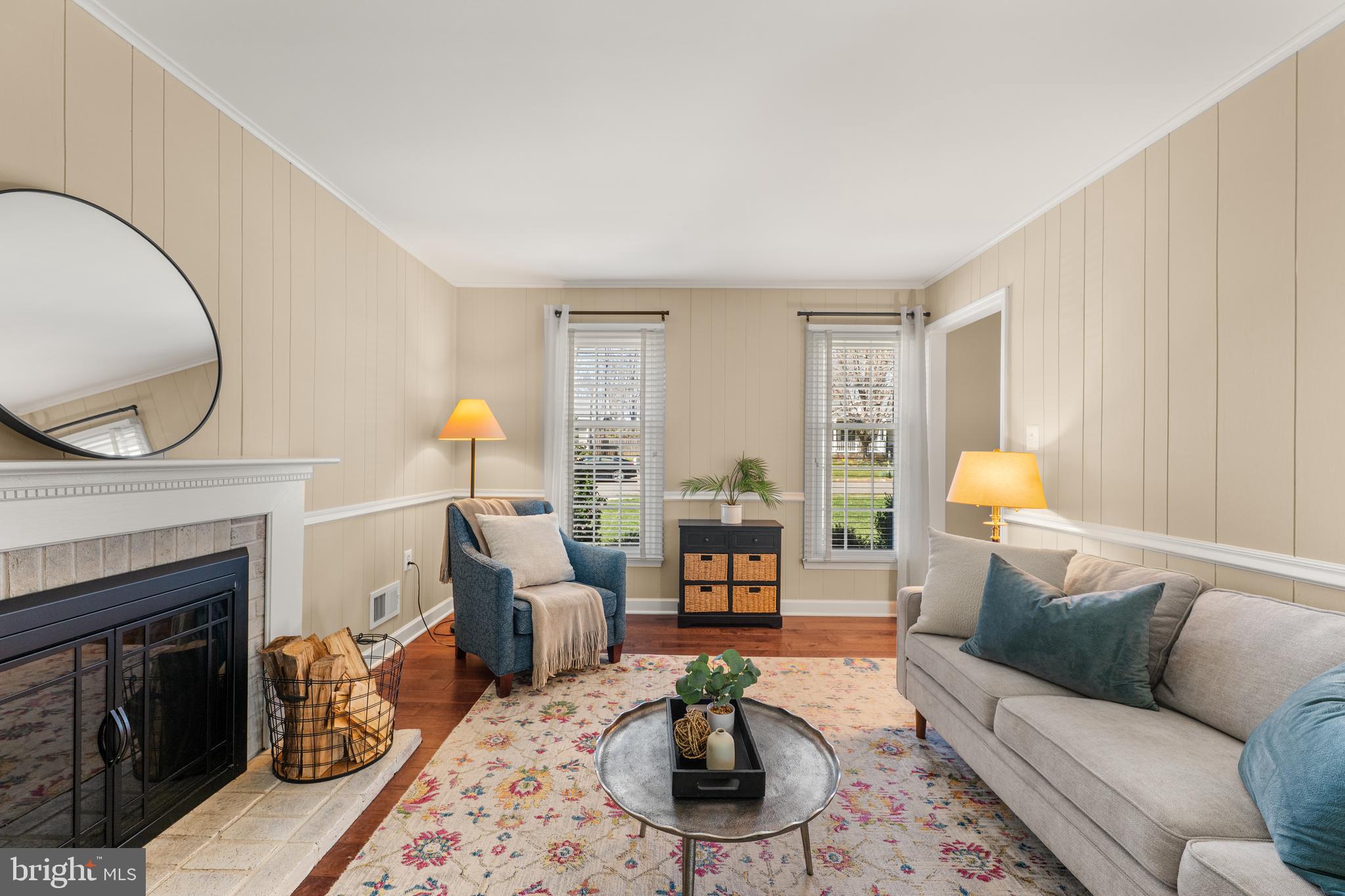 9078 Brook Ford Road Burke, VA 22015 - Photo 15 of 50 Cozy Family Room