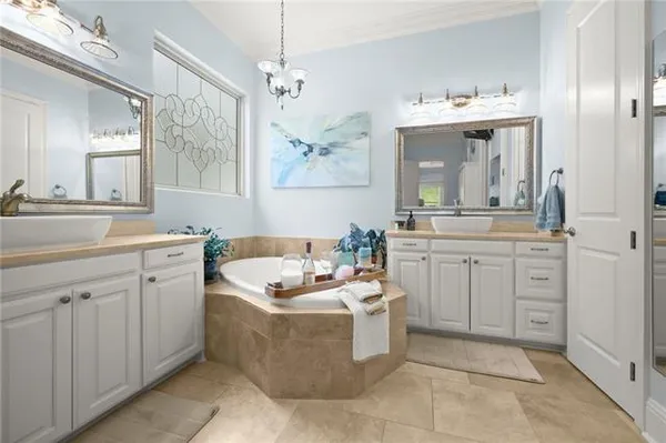 $799,900 | 9291 Pebble Beach Circle, Denham Springs, LA 70726