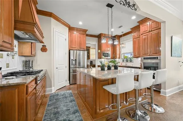 $799,900 | 9291 Pebble Beach Circle, Denham Springs, LA 70726