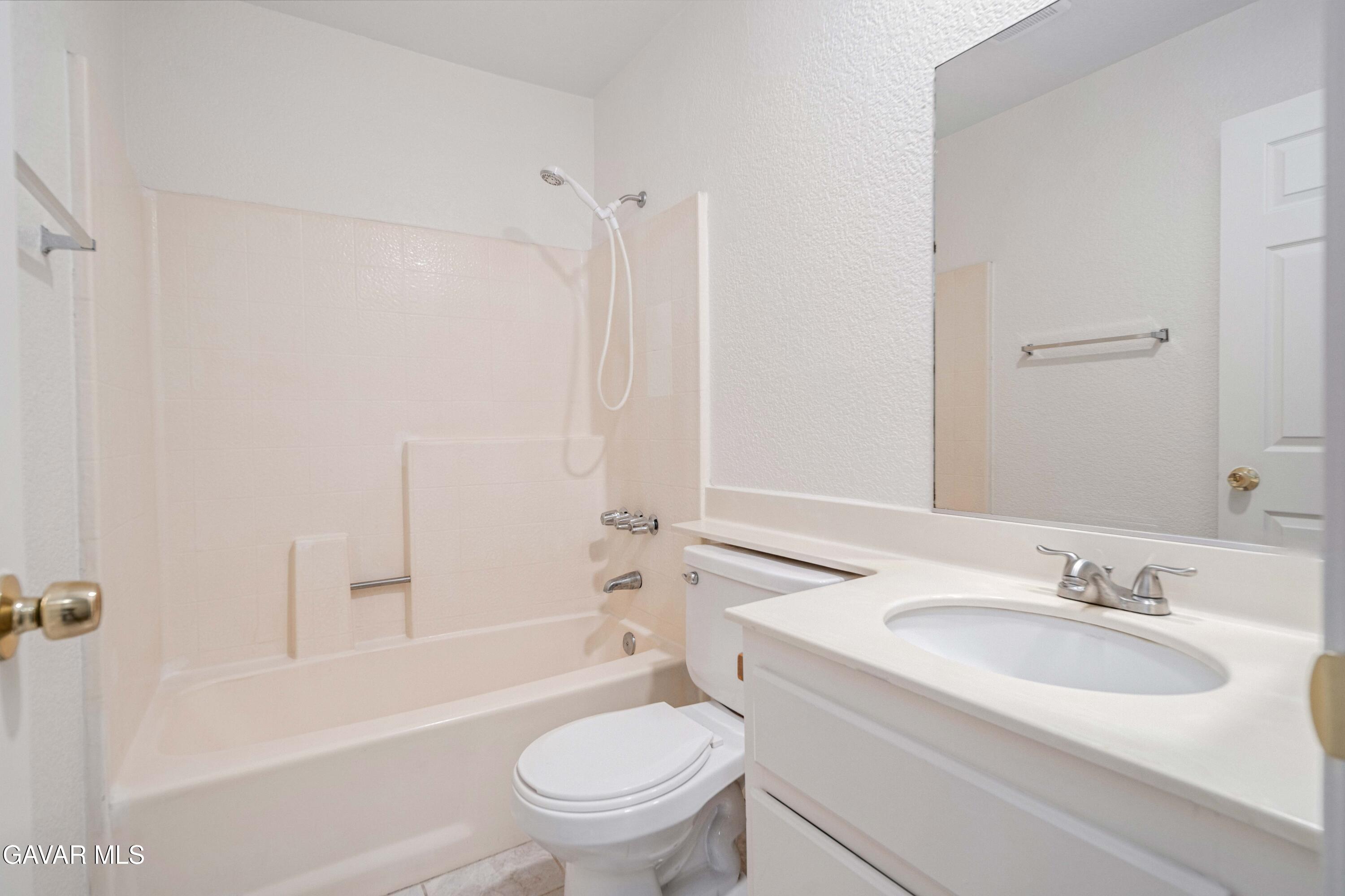 43742 Rialto Drive Lancaster, CA 93535 - Photo 18 of 33 Rialto-18