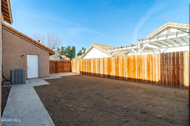 $475,000 | 43742 Rialto Drive, Lancaster, CA 93535