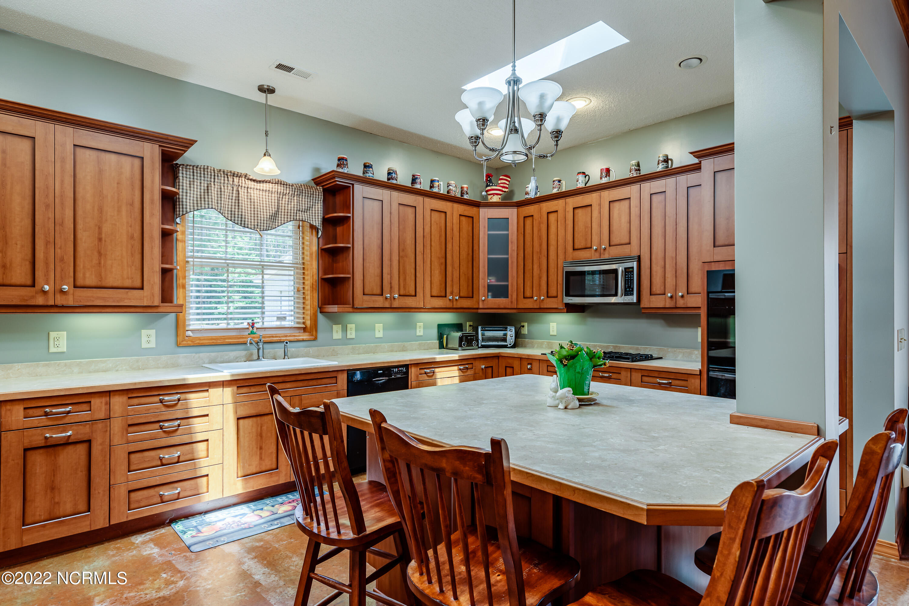 616 Winford Road Eagle Springs, NC 27242 - Photo 18 of 59 616winford-12