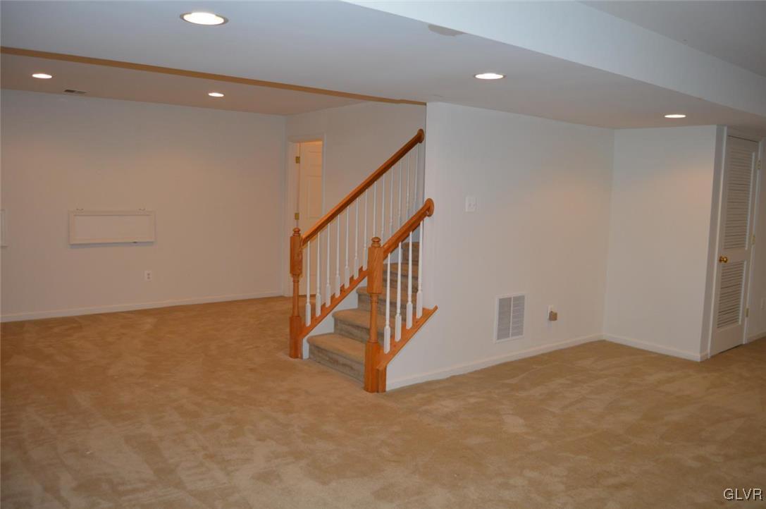 25 Clover Hollow Road Easton, PA 18045 - Photo 21 of 30 Gallery Image 21