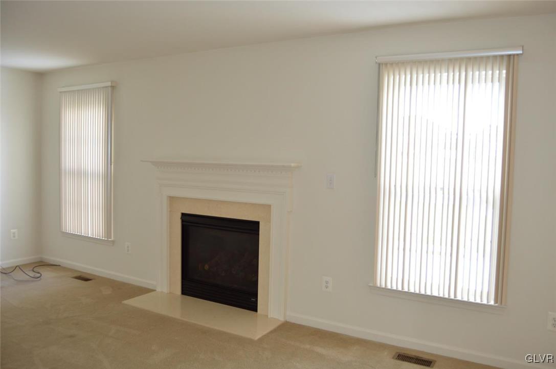 25 Clover Hollow Road Easton, PA 18045 - Photo 9 of 30 Gallery Image 9
