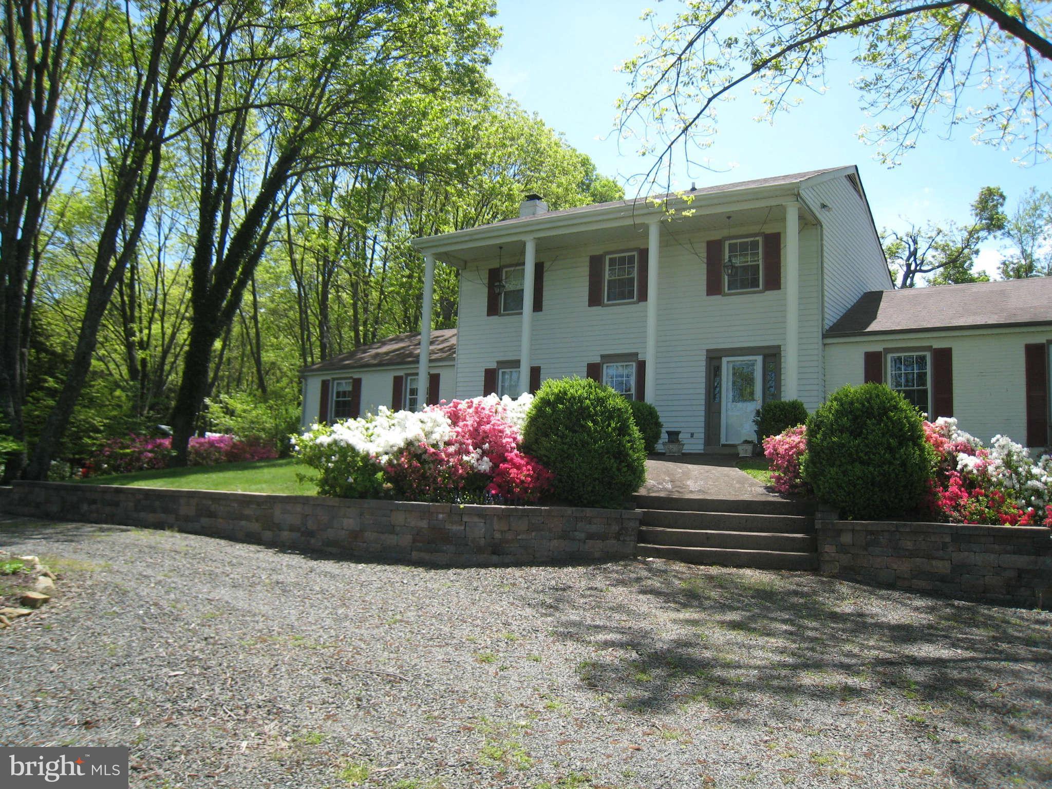 Exterior (Front)