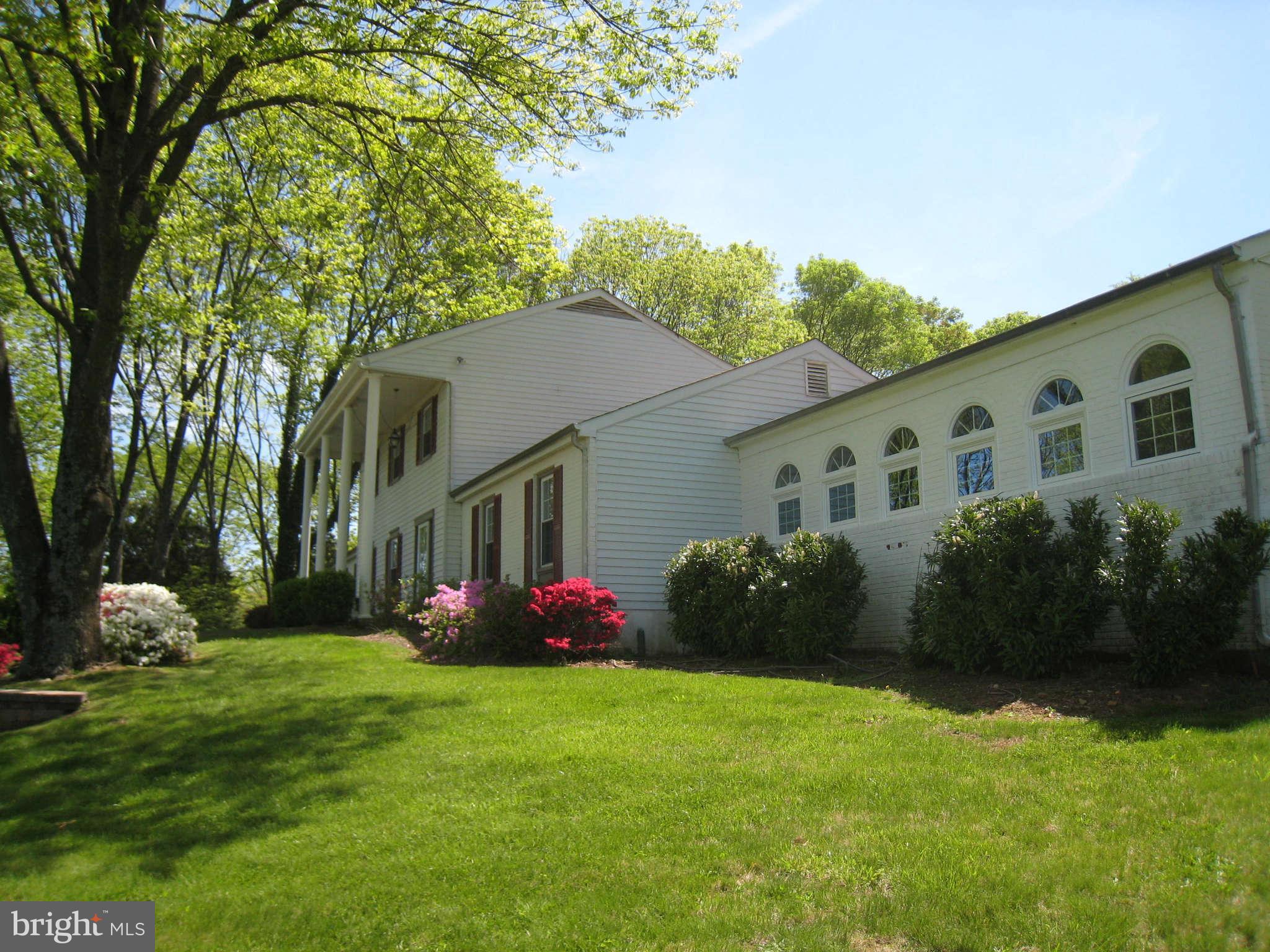 5319 Mountain View Drive Broad Run, VA 20137 - Photo 26 of 30 Exterior (Front)