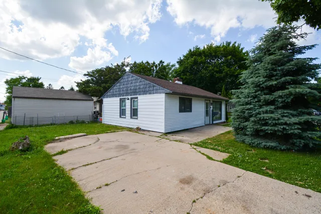 $159,900 | 5625 North 57th Street, Milwaukee, WI 53218