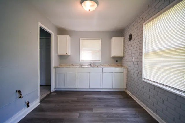 $159,900 | 5625 North 57th Street, Milwaukee, WI 53218