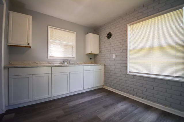 $159,900 | 5625 North 57th Street, Milwaukee, WI 53218