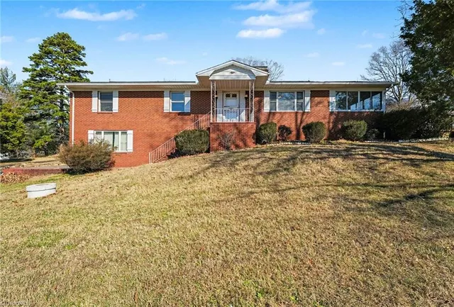 $259,900 | 4405 Thomasville Road, Winston-Salem, NC 27107