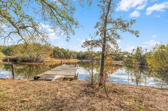 $575,000 | 1956 North FM 129, Santo, TX 76472