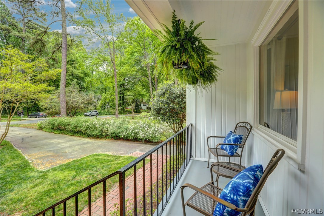 1404 Chowan Road Henrico, VA 23229 - Photo 6 of 32 Gallery Image 6