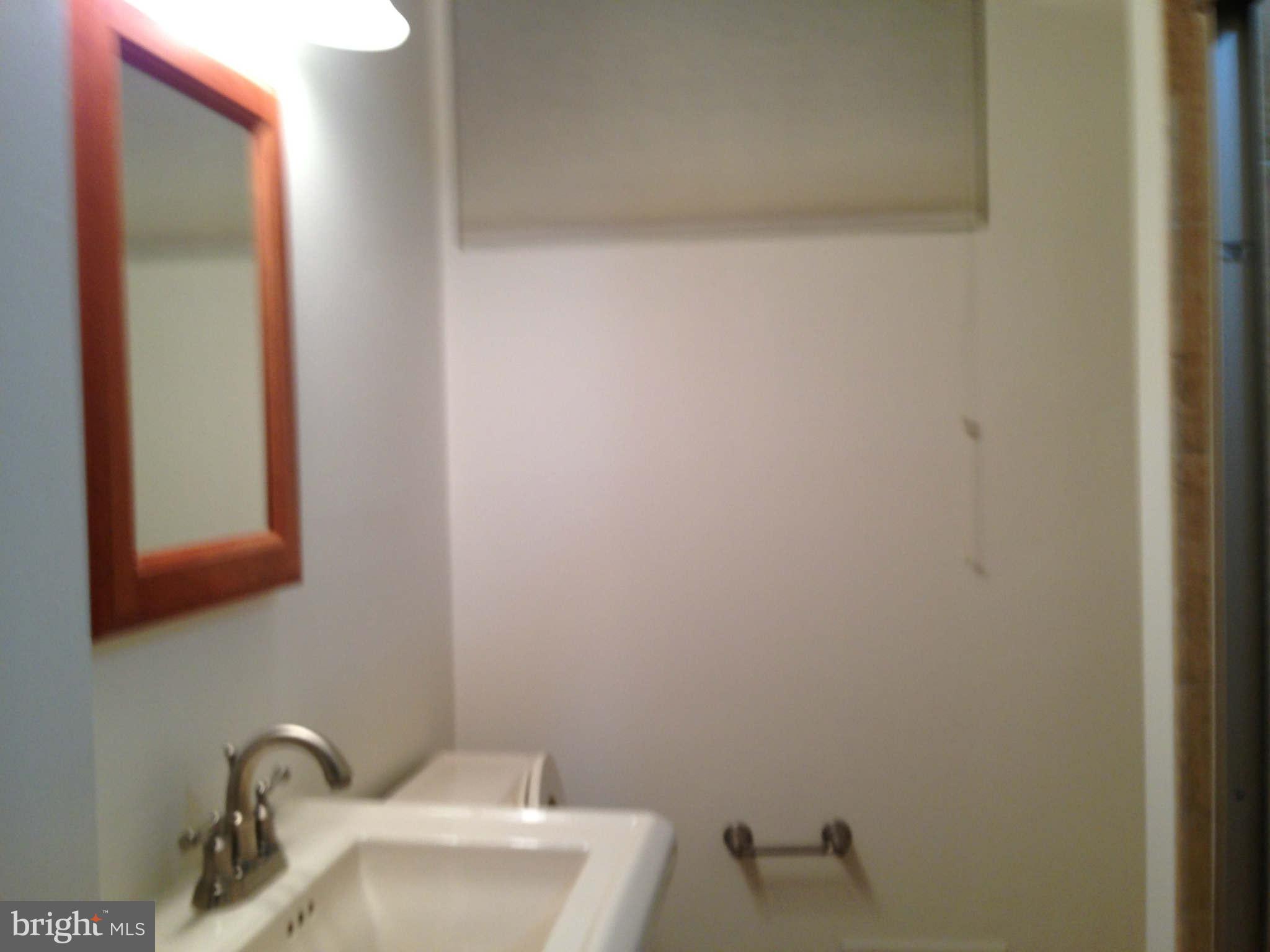1704 Lee Road Fort Washington, MD 20744 - Photo 16 of 20 Bath 2