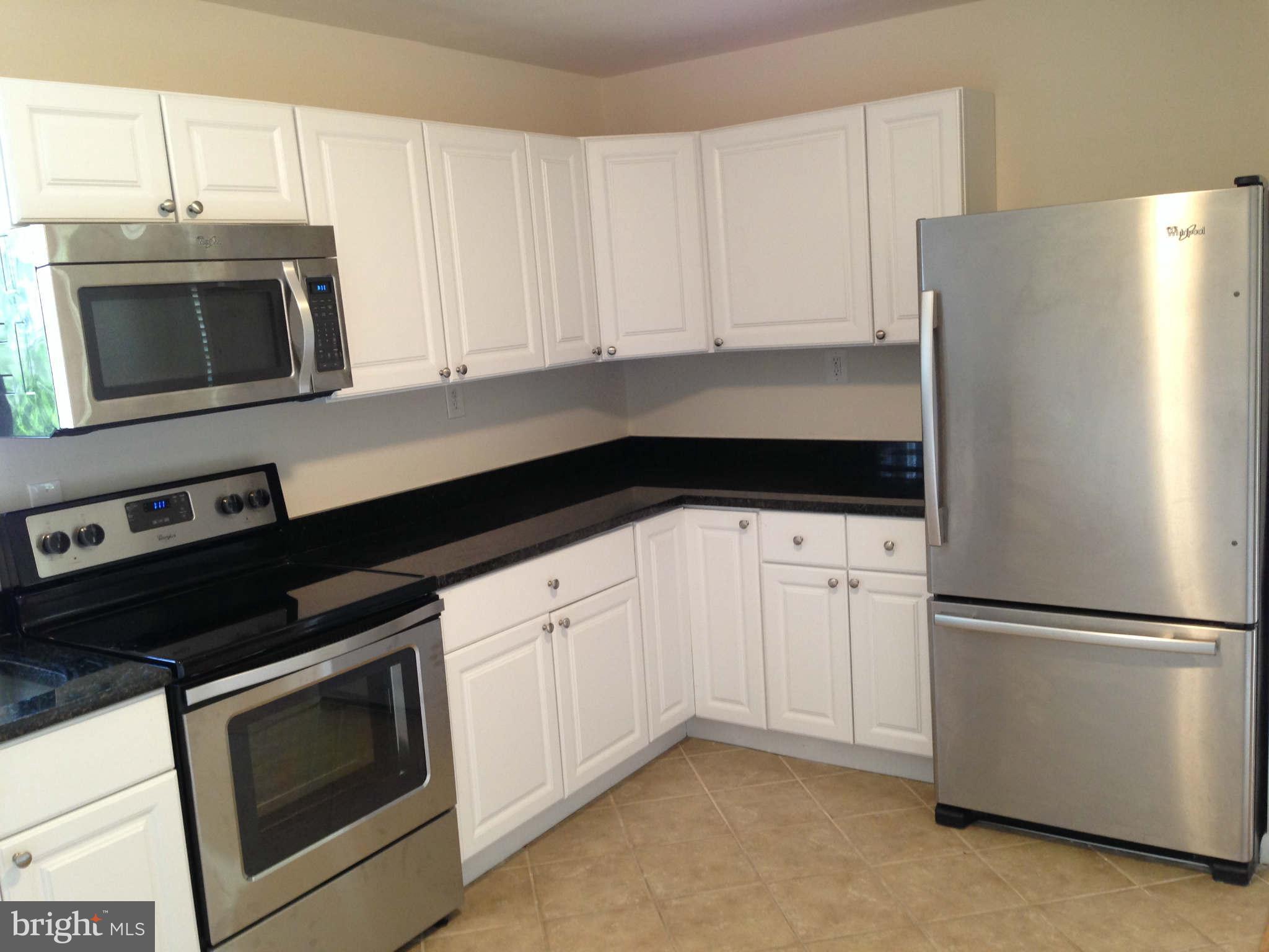 1704 Lee Road Fort Washington, MD 20744 - Photo 6 of 20 Kitchen