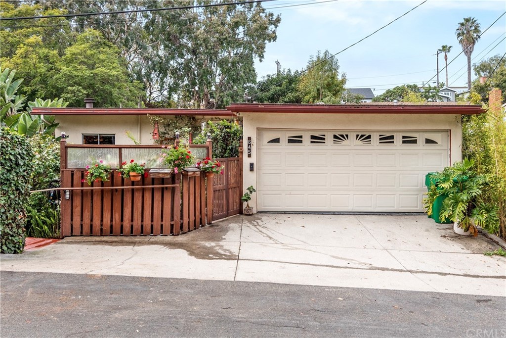 645 Griffith Way Laguna Beach, CA 92651 - Photo 3 of 55